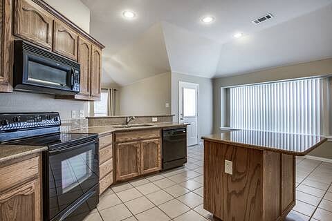 Furnished Finder property 1003235_1 photo 3