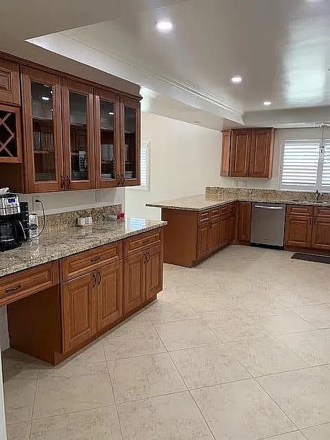 Furnished Finder property 1003236_1 photo 4
