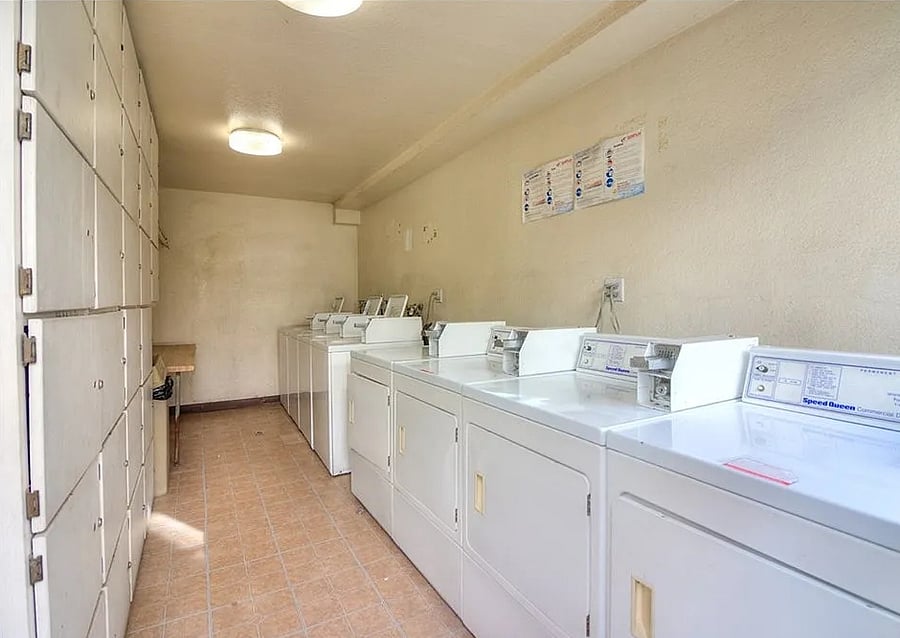 Furnished Finder property 1003280_1 photo 24