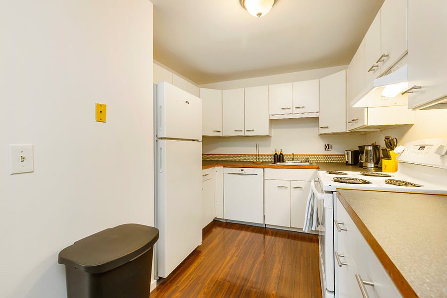 Furnished Finder property 1003285_1 photo 12