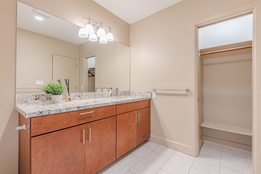 Furnished Finder property 1003349_1 photo 38