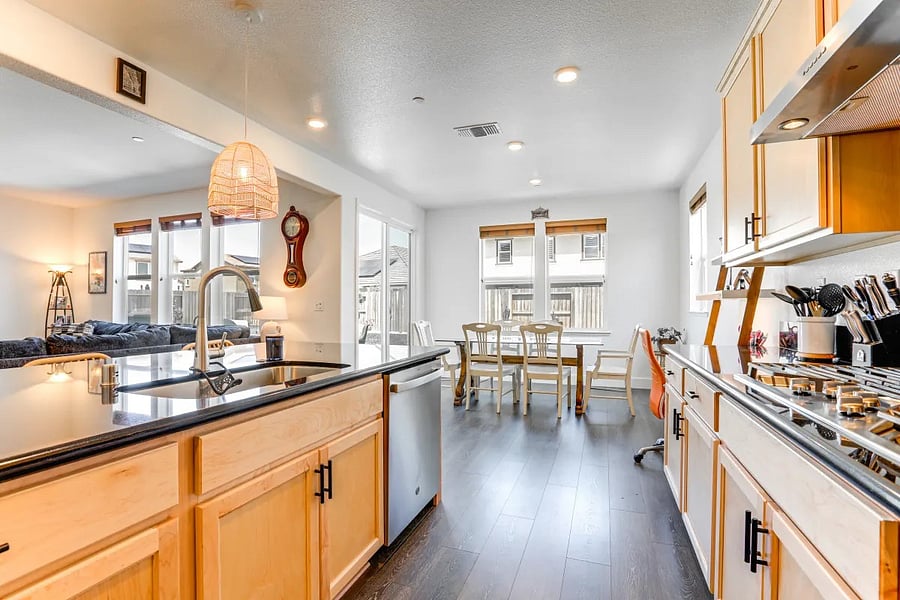 Furnished Finder property 1003369_1 photo 4