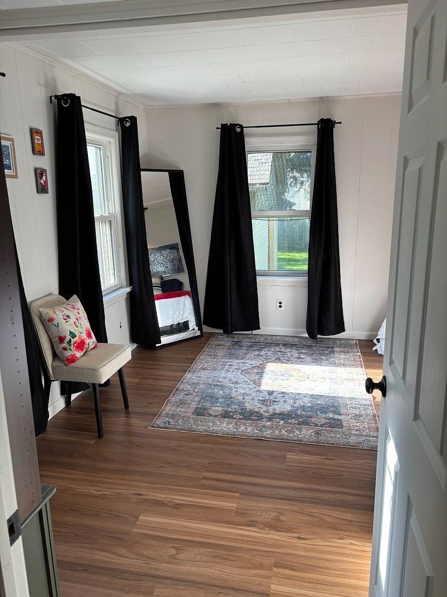 Master bedroom located on 1st floor