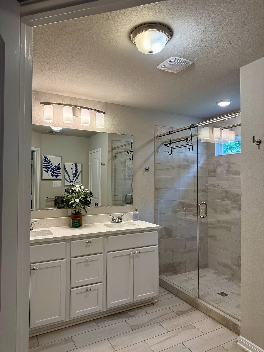 PRIMARY ENSUITE