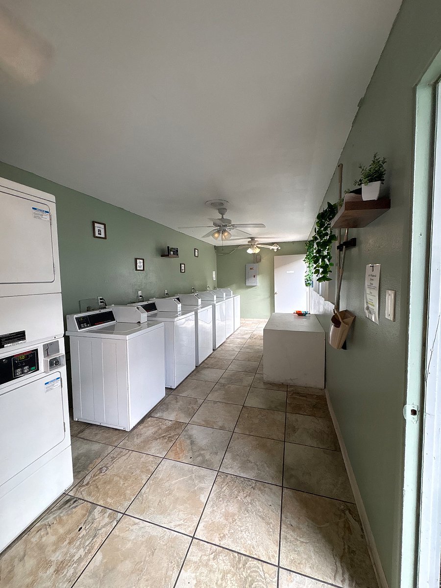 Furnished Finder property 1003409_1 photo 12