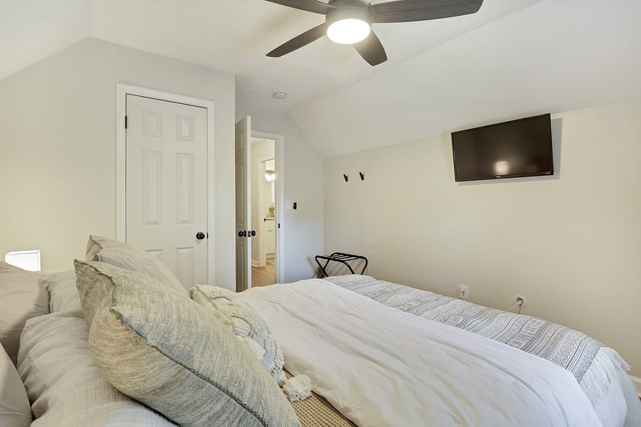 Right Bedroom 