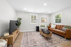 Photo of another furnished unit