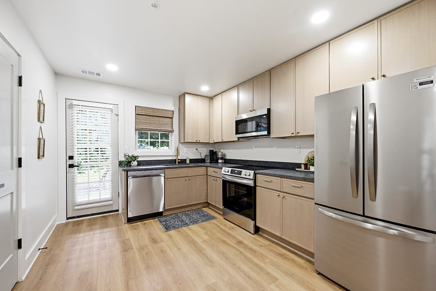 Furnished Finder property 1003452_1 photo 10