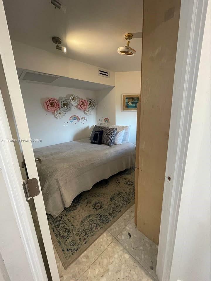 Furnished Finder property 1003456_1 photo 15