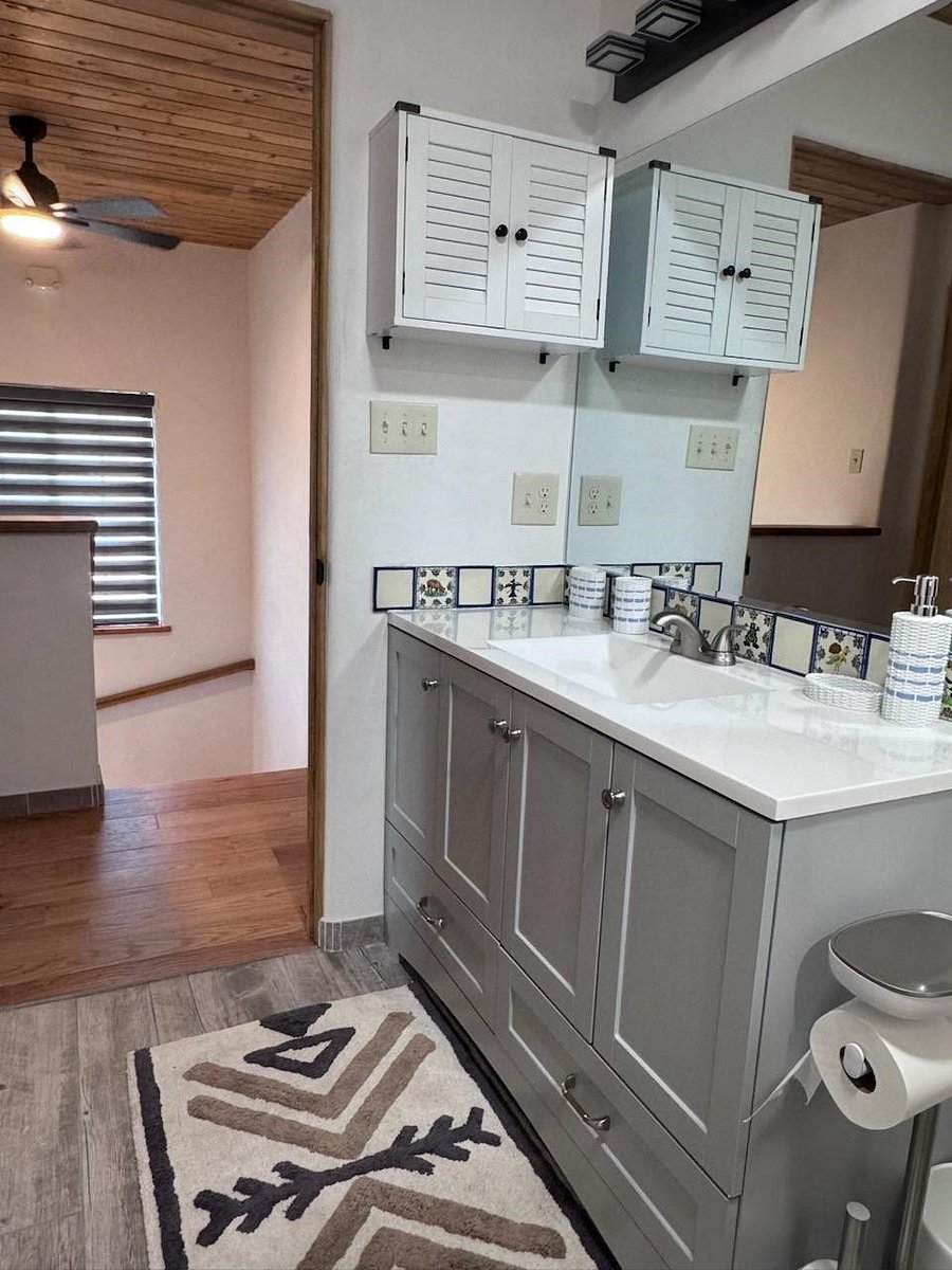 Furnished Finder property 1003459_3 photo 21