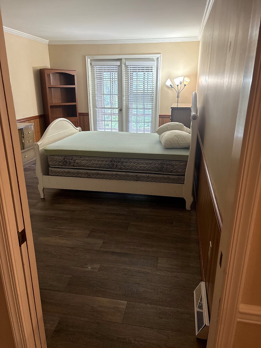 ROOM #4 - Larger Room on 1st Floor with access to Sun Porch