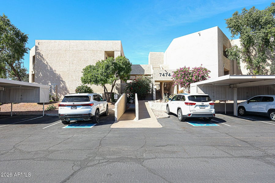 Furnished Finder property 1003513_1 photo 35