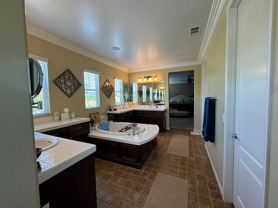 Furnished Finder property 1003516_1 photo 15