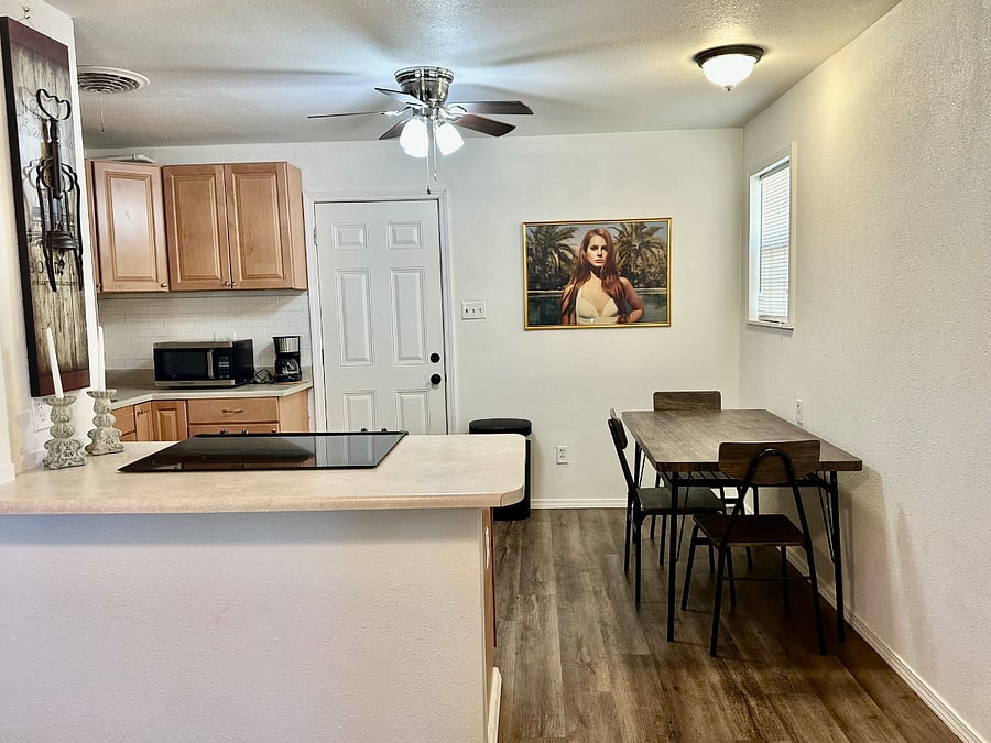 Furnished Finder property 1003542_1 photo 3