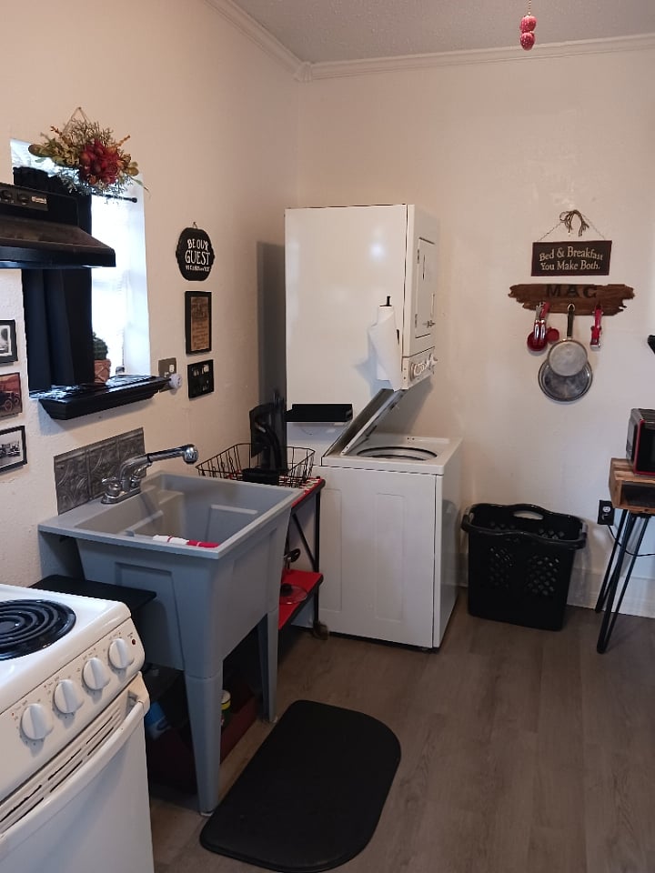 Furnished Finder property 1003549_1 photo 7