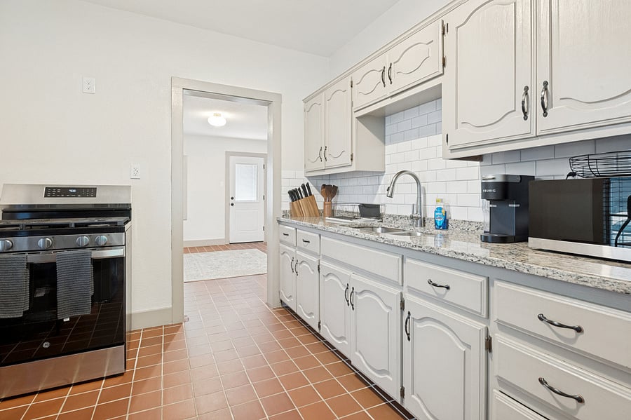 Furnished Finder property 1003557_1 photo 6
