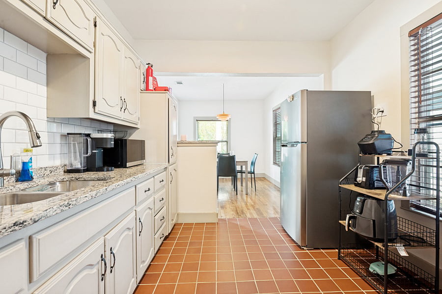 Furnished Finder property 1003557_1 photo 12