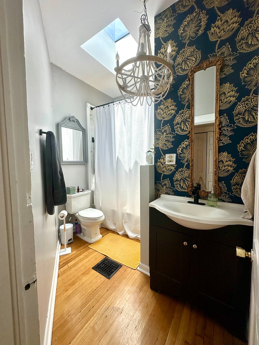 Bathroom with sky light