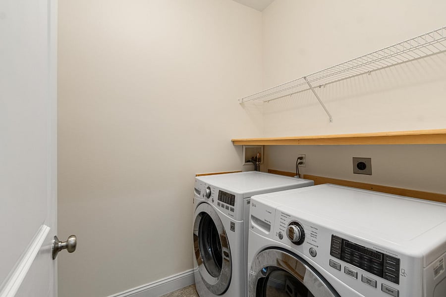 Furnished Finder property 1003595_1 photo 12