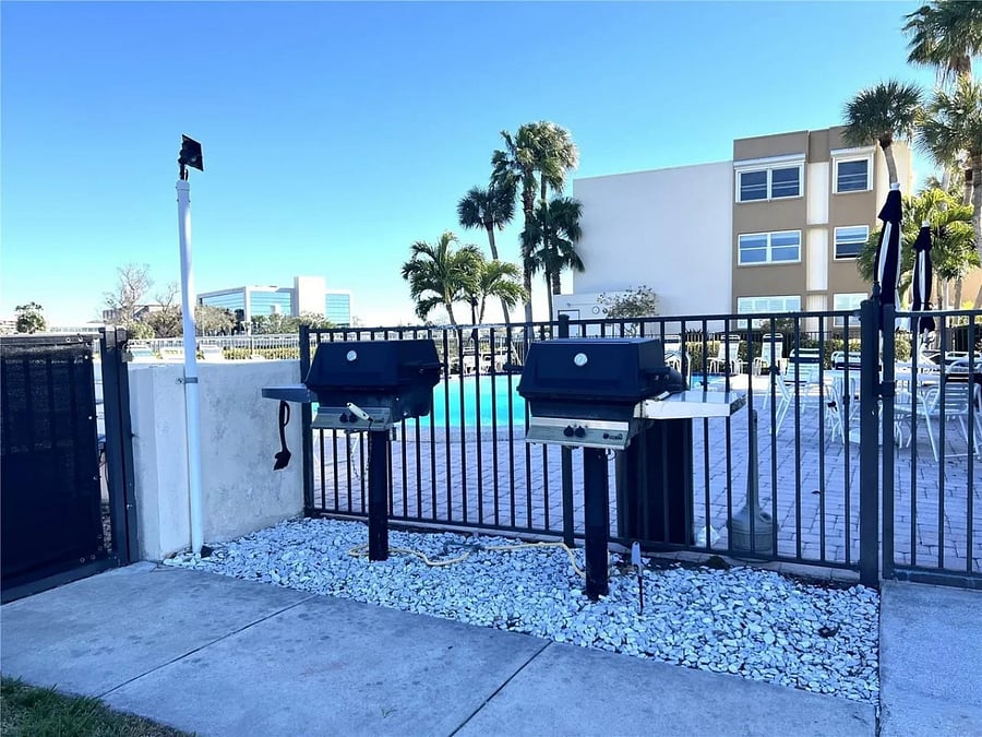 Furnished Finder property 1003603_1 photo 35