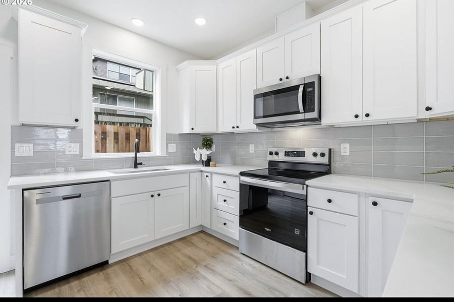 Furnished Finder property 1003651_1 photo 9