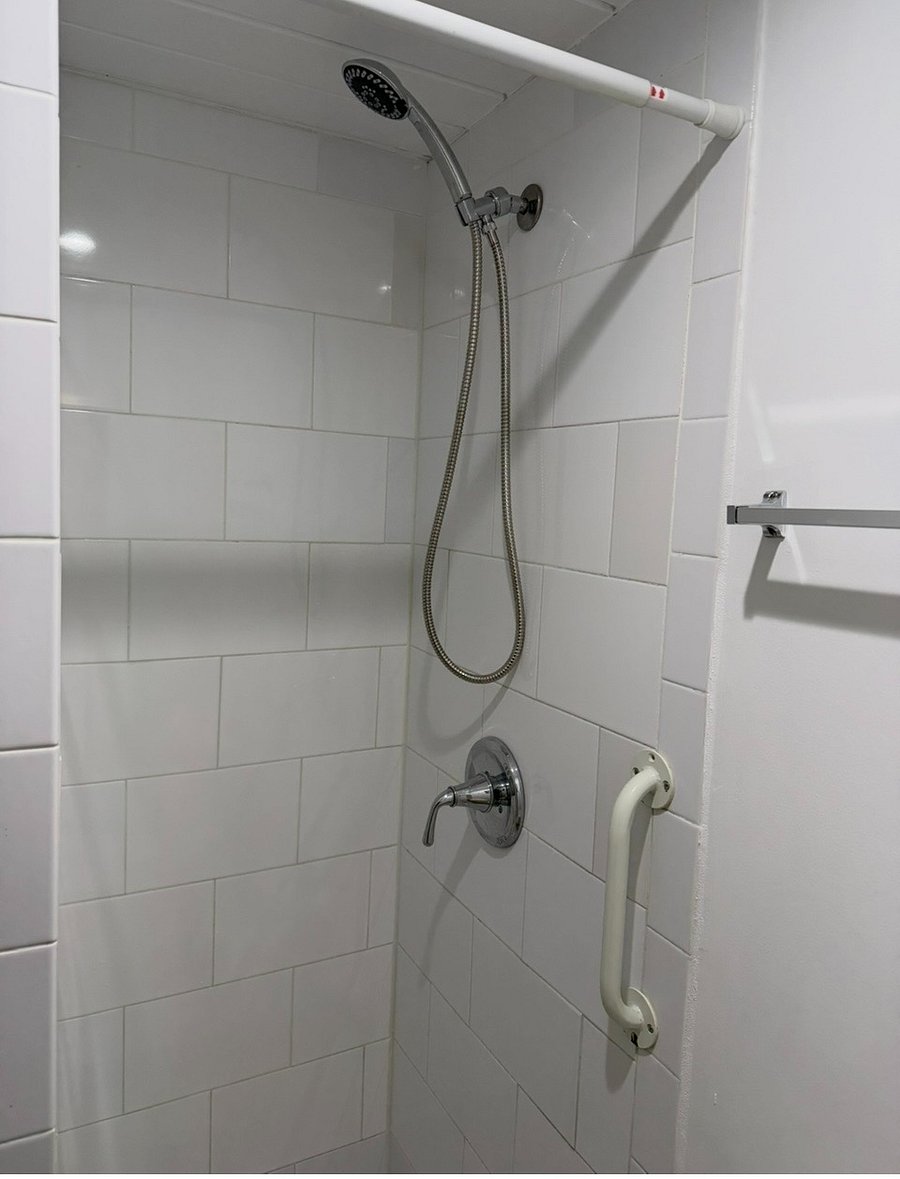 Furnished Finder property 1003652_1 photo 8