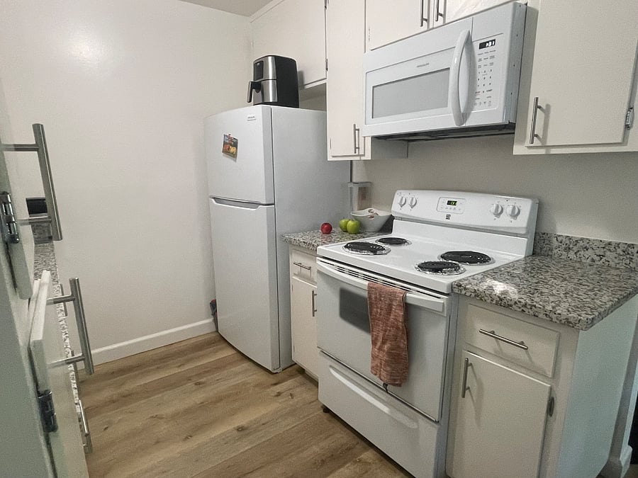 Furnished Finder property 1003655_1 photo 20