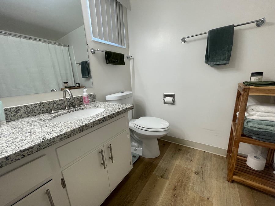 Furnished Finder property 1003655_1 photo 32