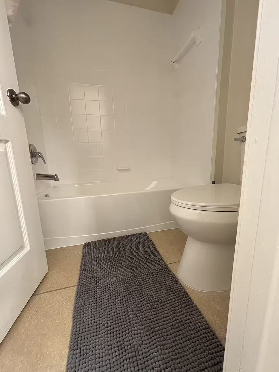 Furnished Finder property 1003668_1 photo 22