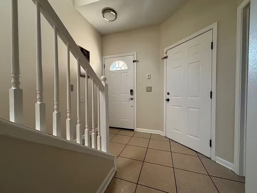 Furnished Finder property 1003668_1 photo 26