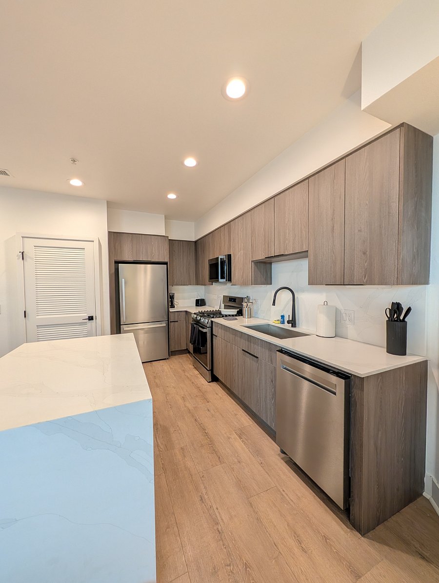 Furnished Finder property 1003676_16 photo 5
