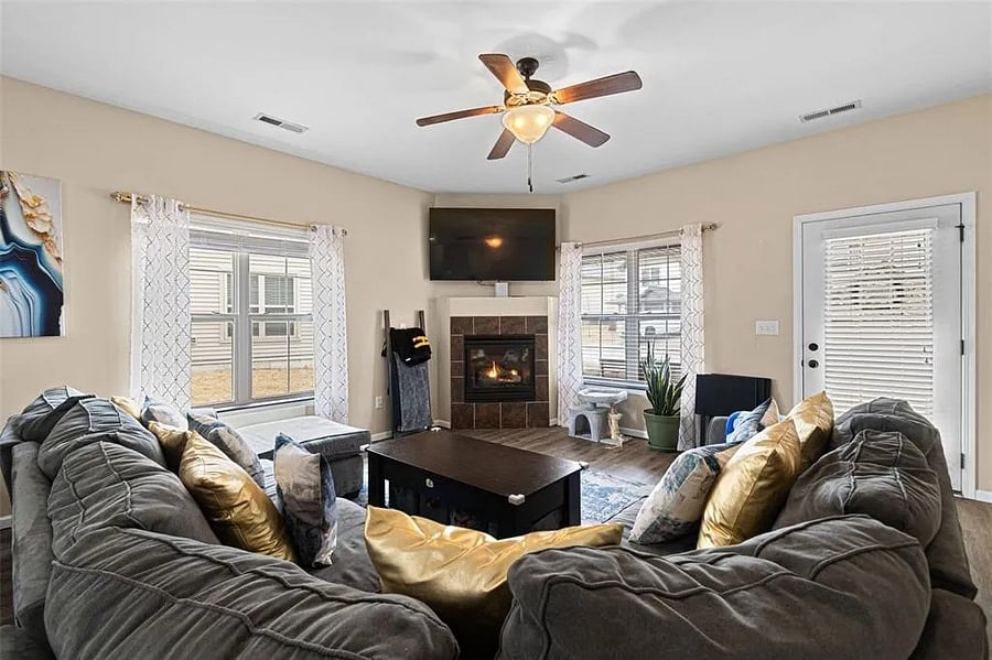 Furnished Finder property 1003681_1 photo 4