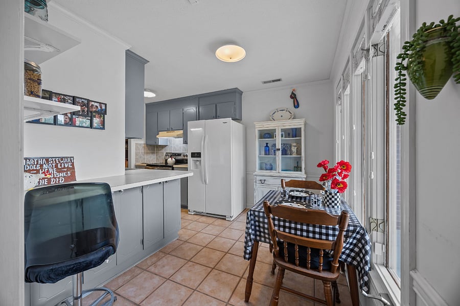 Furnished Finder property 1003688_1 photo 4