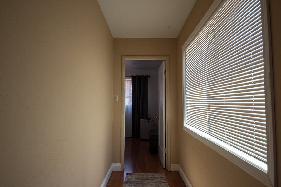 Hall way going to bedroom