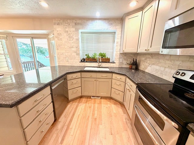 Furnished Finder property 1003699_1 photo 8