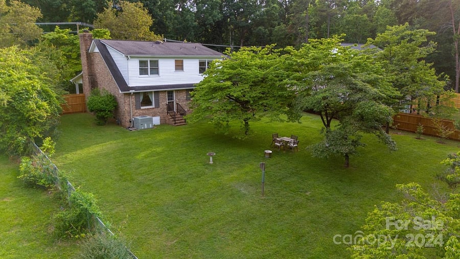 Furnished Finder property 1003718_1 photo 3
