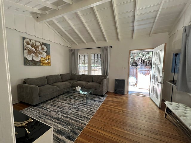 Furnished Finder property 1003728_1 photo 16