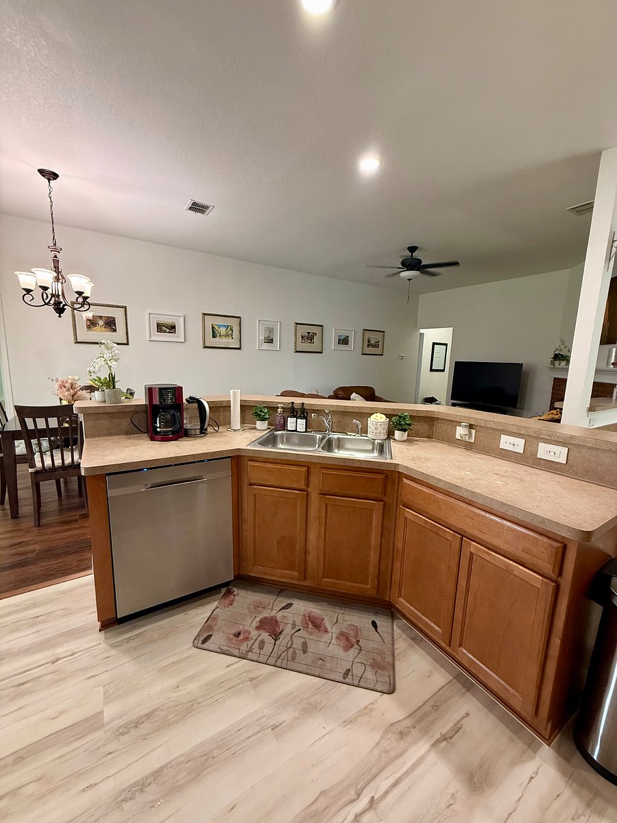 Furnished Finder property 1003737_1 photo 10