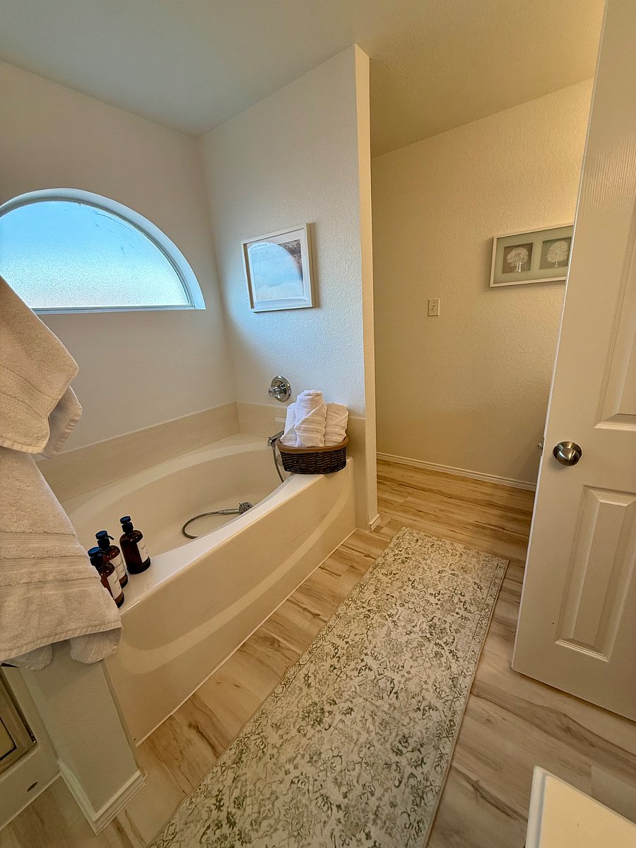 Furnished Finder property 1003737_1 photo 23