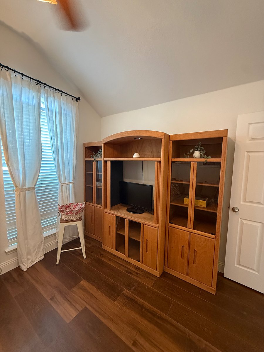 Furnished Finder property 1003737_1 photo 28