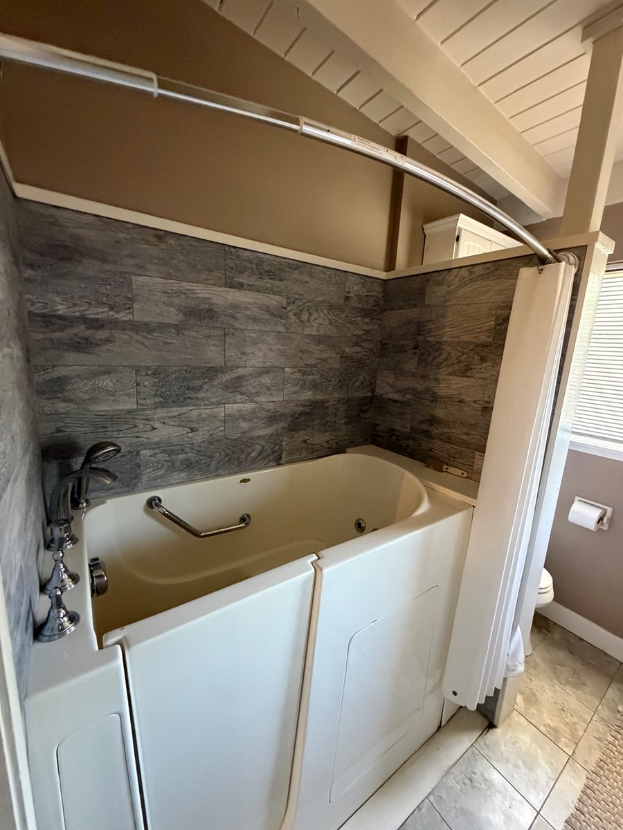 Furnished Finder property 1003754_1 photo 9
