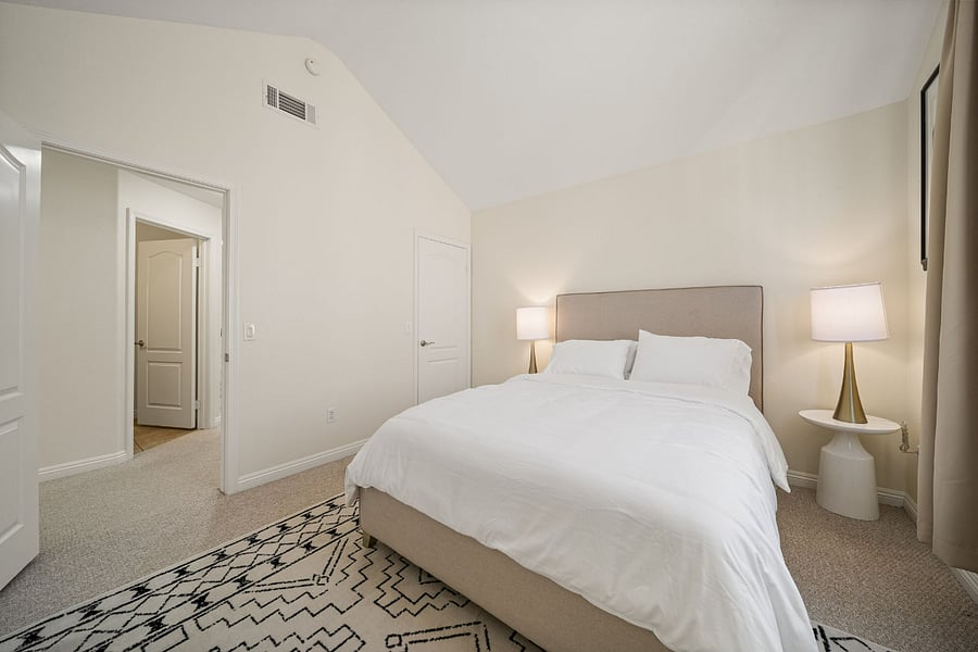 Furnished Finder property 1003764_1 photo 22