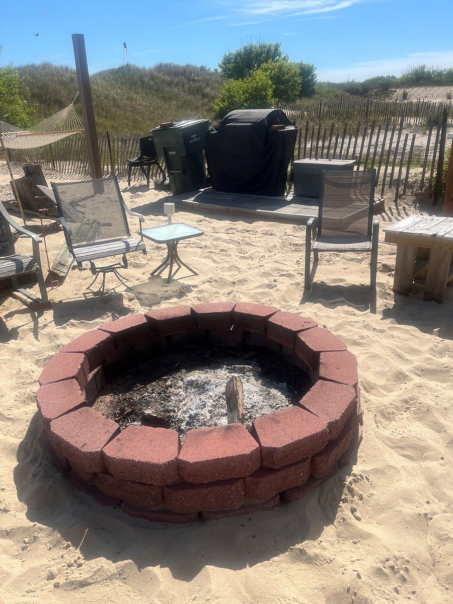 Join your neighbors for an evening fire, but please Guest at Bay Breeze Condo are not allowed to start a fire in the file pit.