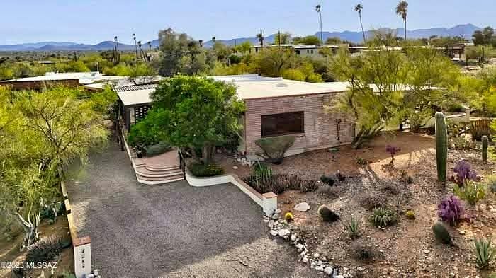 Quintessential Tucson adobe brick home