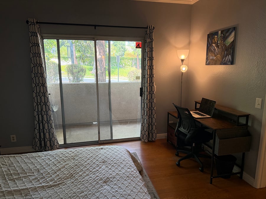 Furnished Finder property 1003800_1 photo 12