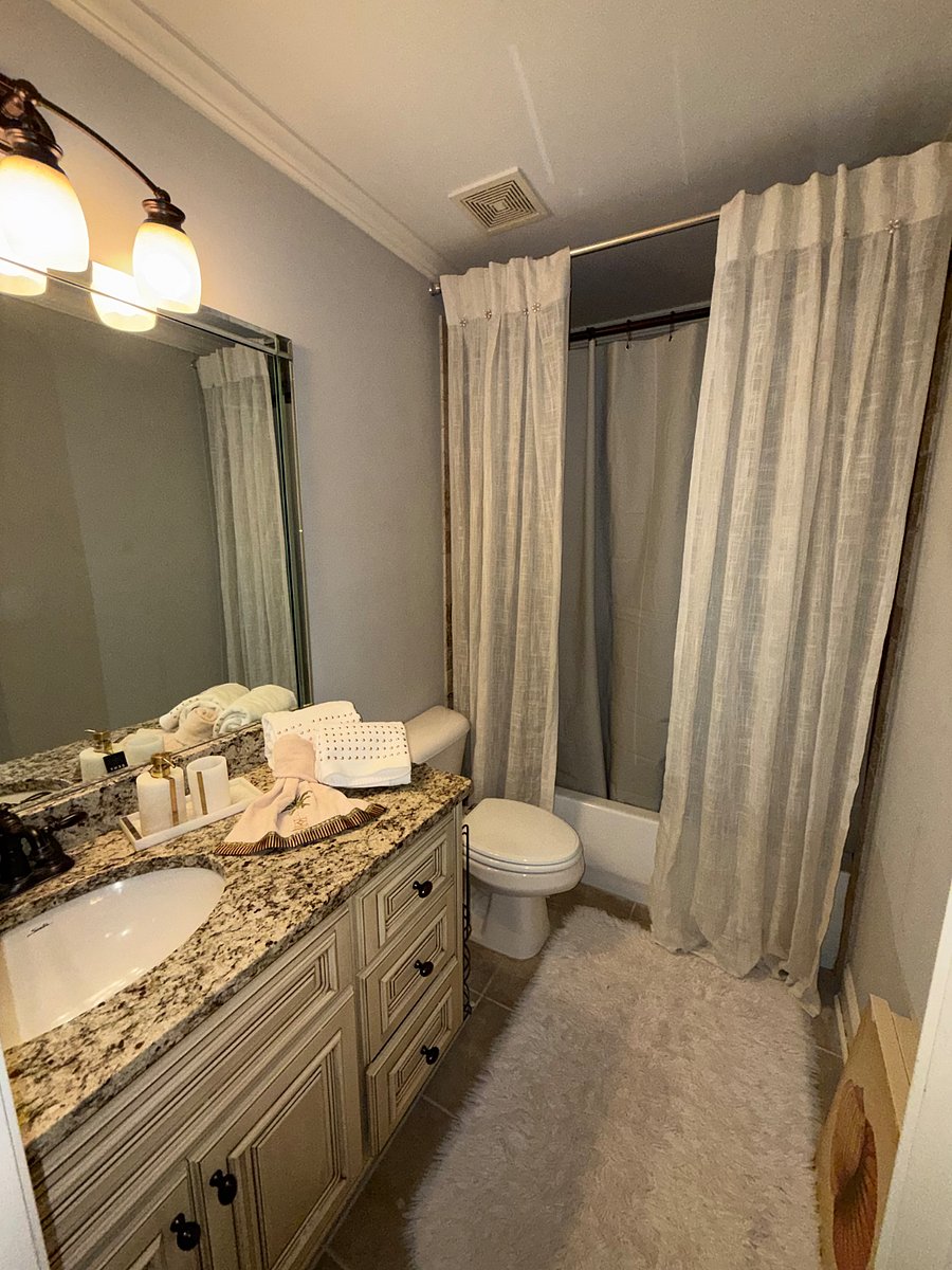 Furnished Finder property 1003828_1 photo 3