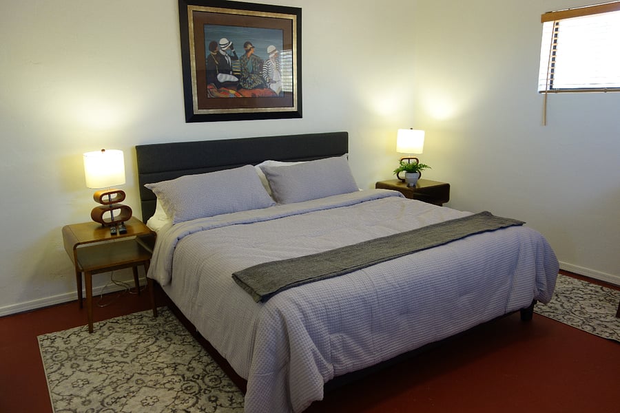 King size Dream Cloud bed.