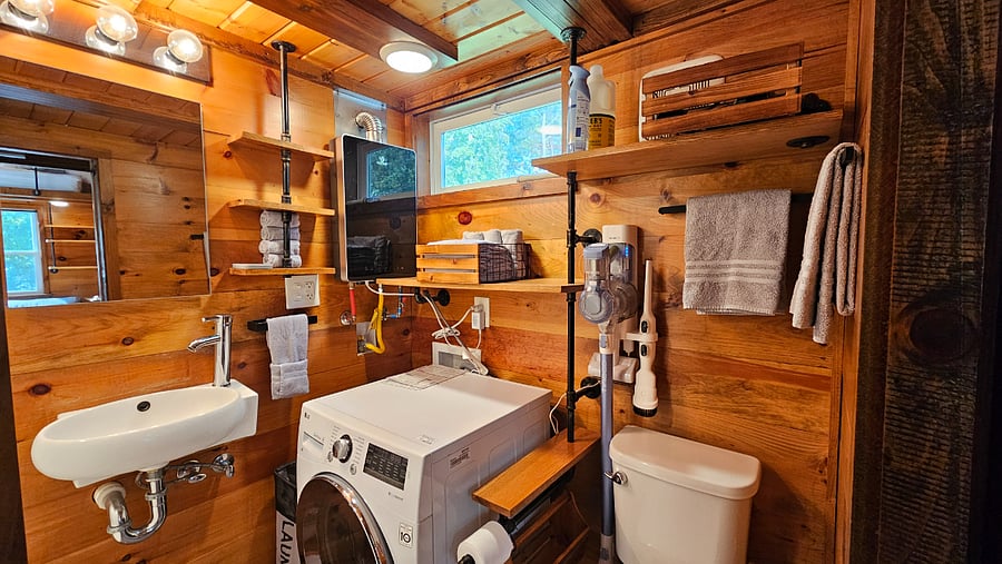 Furnished Finder property 1003846_1 photo 12