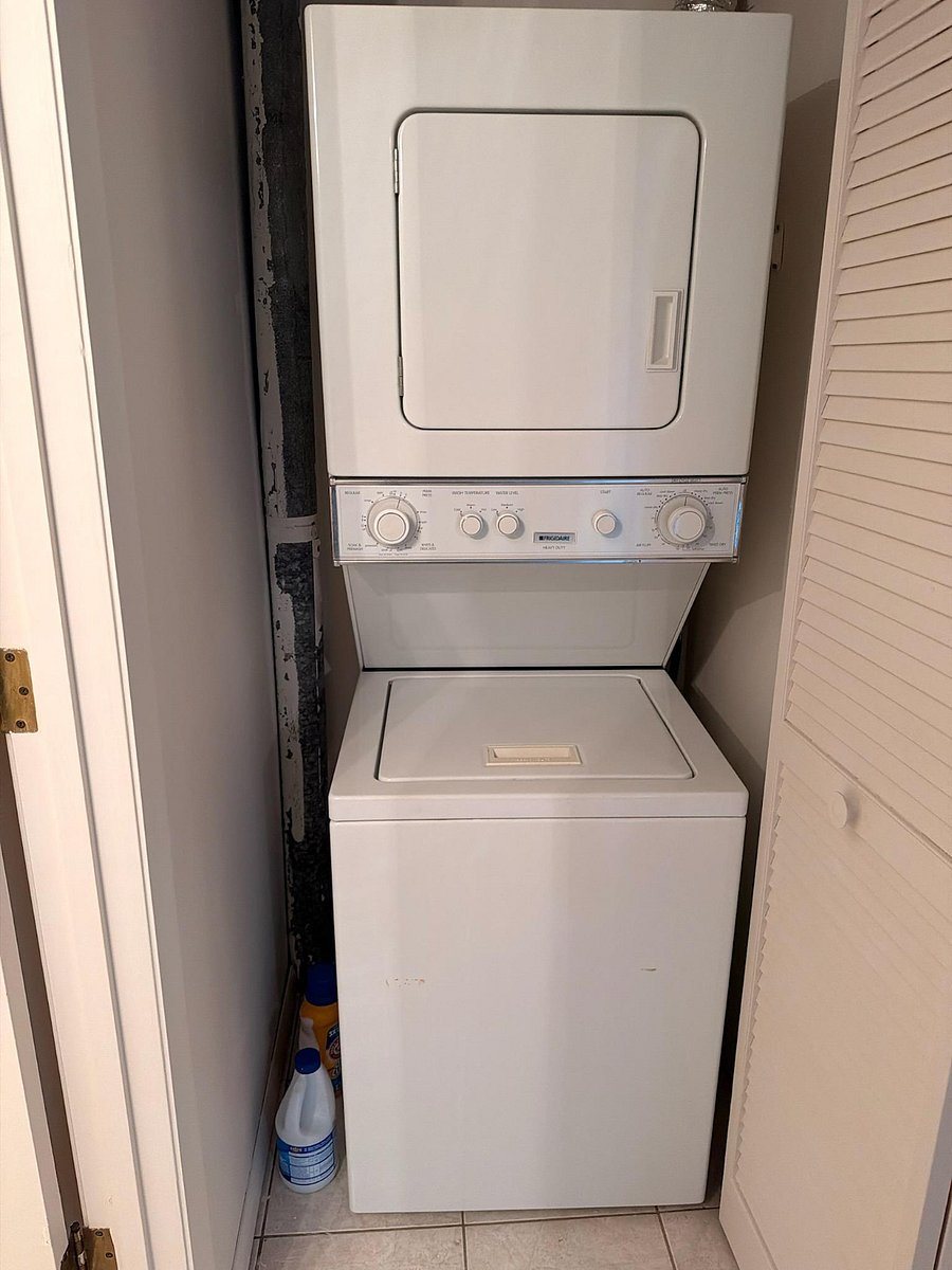 Furnished Finder property 1003853_1 photo 9