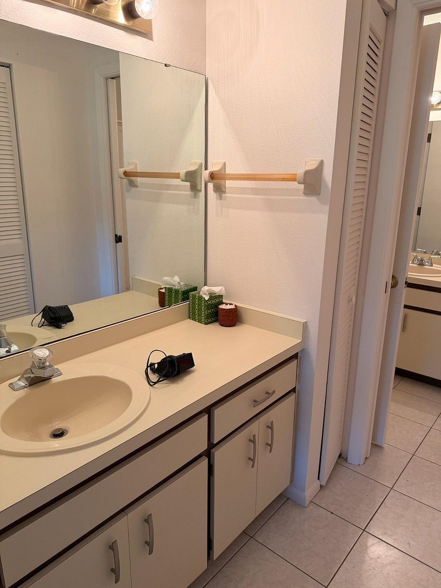 Furnished Finder property 1003853_1 photo 8